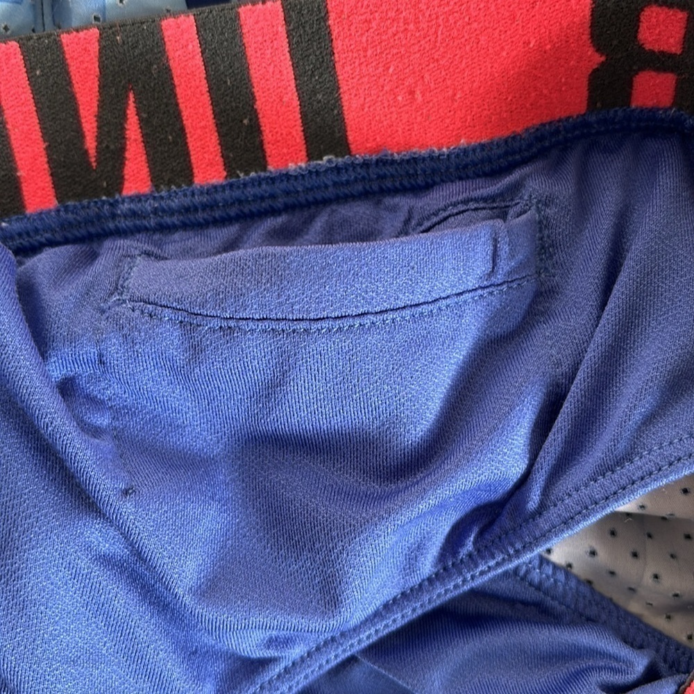 SzM Under Armour Semifitted heatgear running shorts blue geometric pattern GUC - Picture 6 of 8